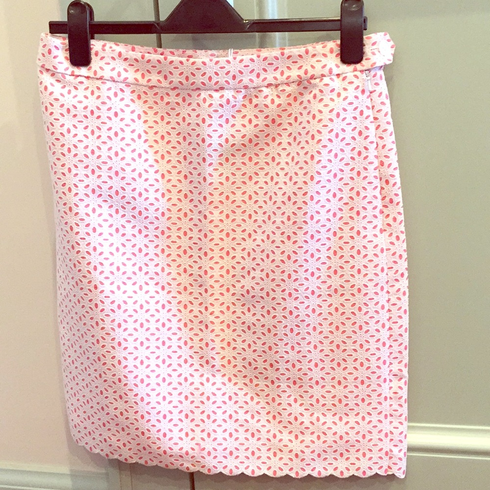 Brooks Brothers 346 pink and white lacey skirt